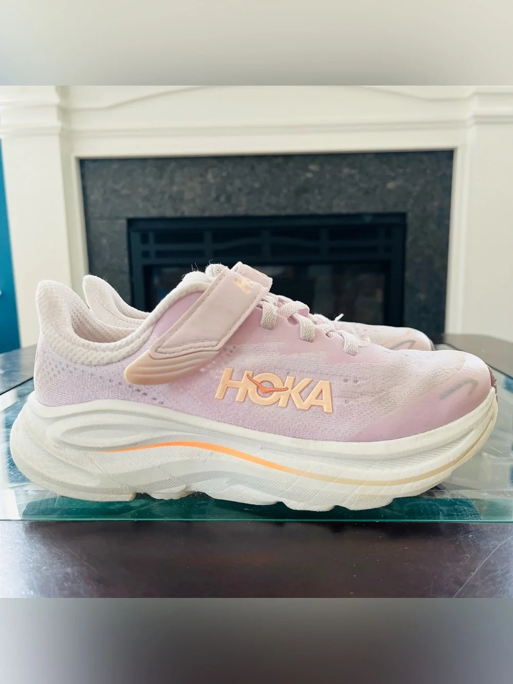Sz 1.5 Hoka Clifton 10 Little Kids Running Shoes lilac cream/tangerine glow